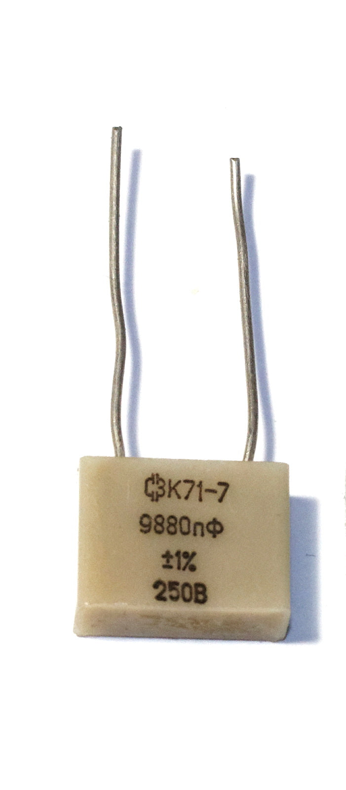 K71-7 Polystyrene Capacitors 4200pF - 9000pF