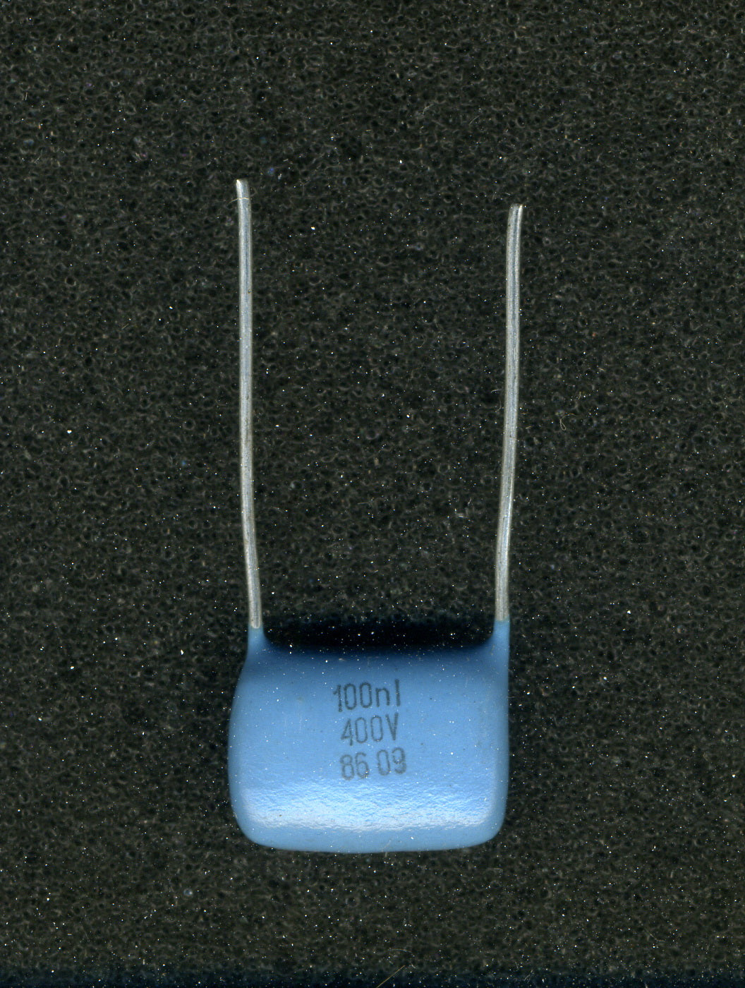 K73-17 Polyethylene Terephthalate Capacitors
