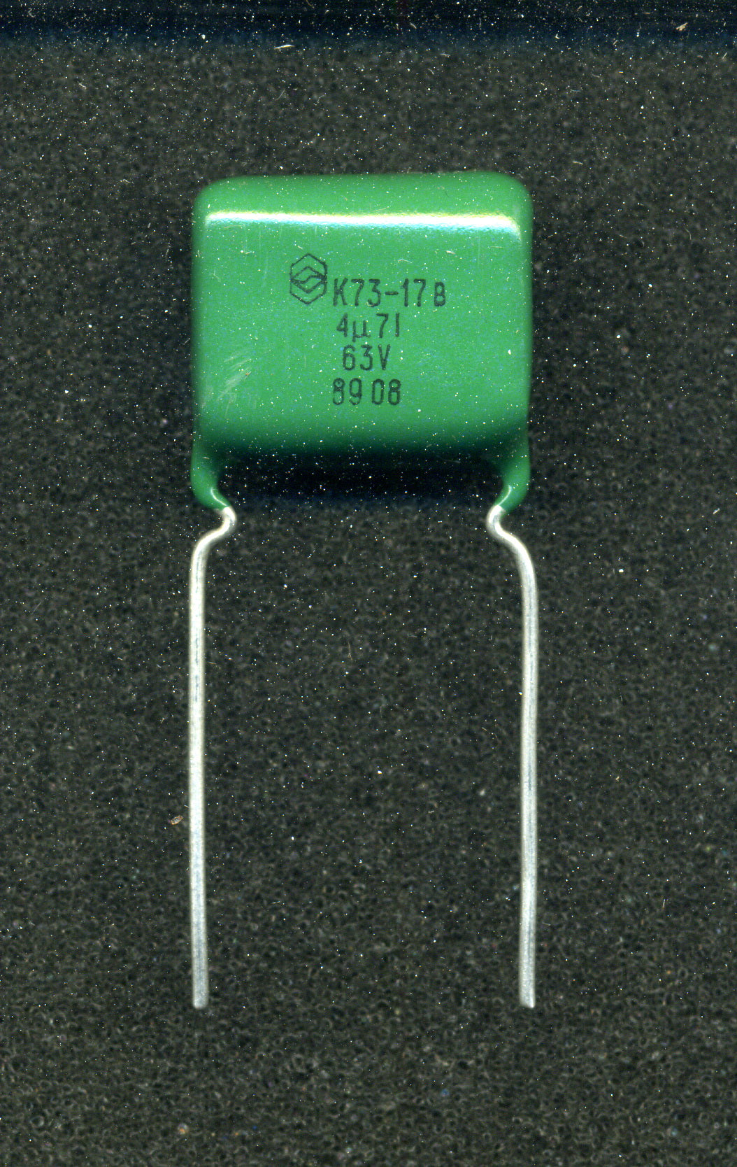 K73-17 Polyethylene Terephthalate Capacitors