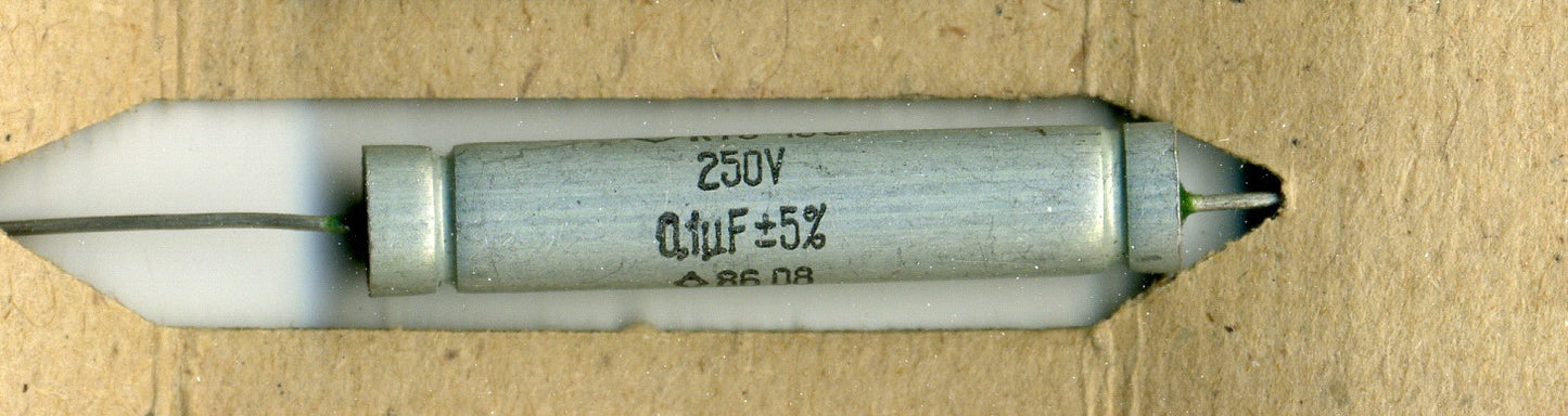 K73-16 Polyethylene Terephthalate Capacitors 63V - 250V