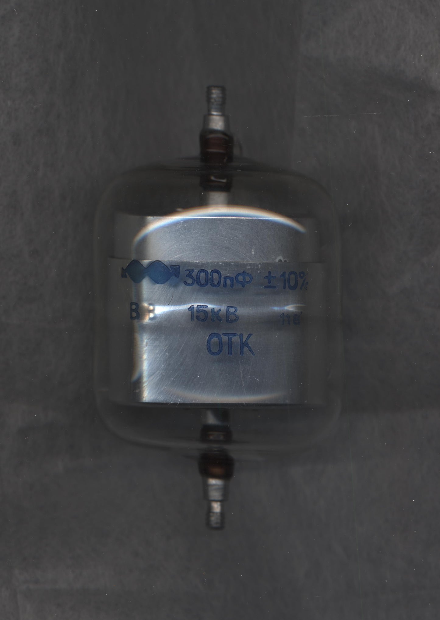 V Fixed Vacuum Capacitors